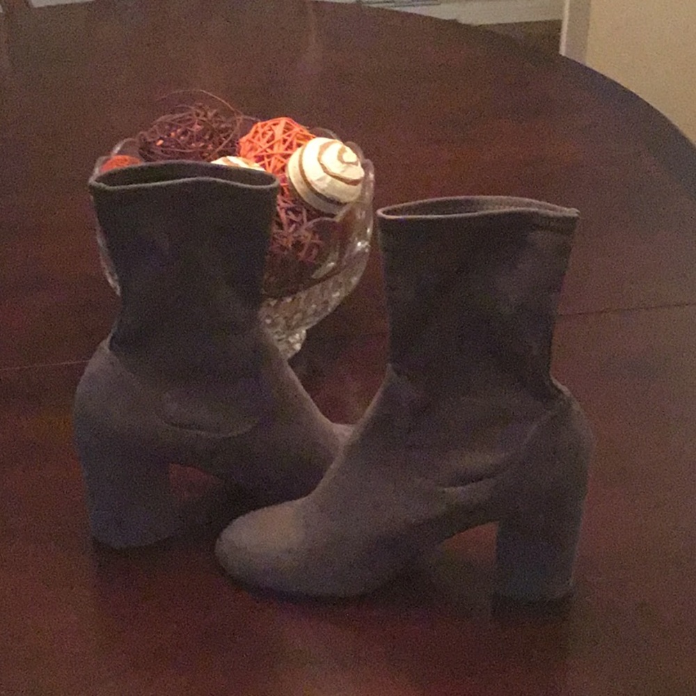 Halogen booties
